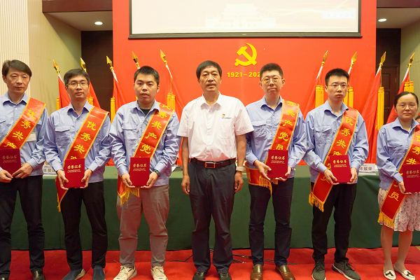 291656499951256697.png 優(yōu)秀共產(chǎn)黨員 網(wǎng)站.png